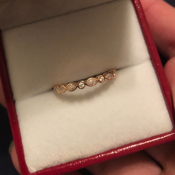 18k rose gold ring with diamonds size 4.5 - Picture 2 of 3